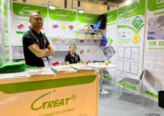 Representatives of Ctreat, a packaging Solution provider. / 包装解决方案提供商 Ctreat 的代表。 